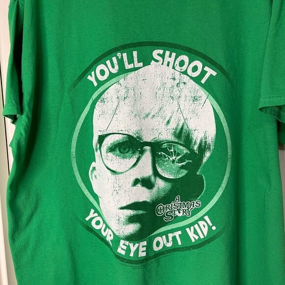 Gildan Green A Christmas Story ‘You’ll Shoot Your Eye Out ' T-shirt size XL - Picture 2 of 6